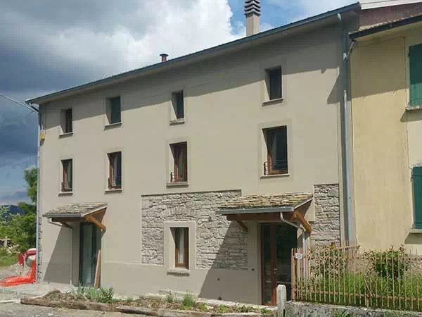 ristrutturazione-antica-casa-di-campagna-in-pietra